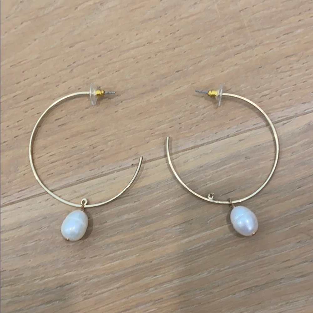 Something Navy earrings